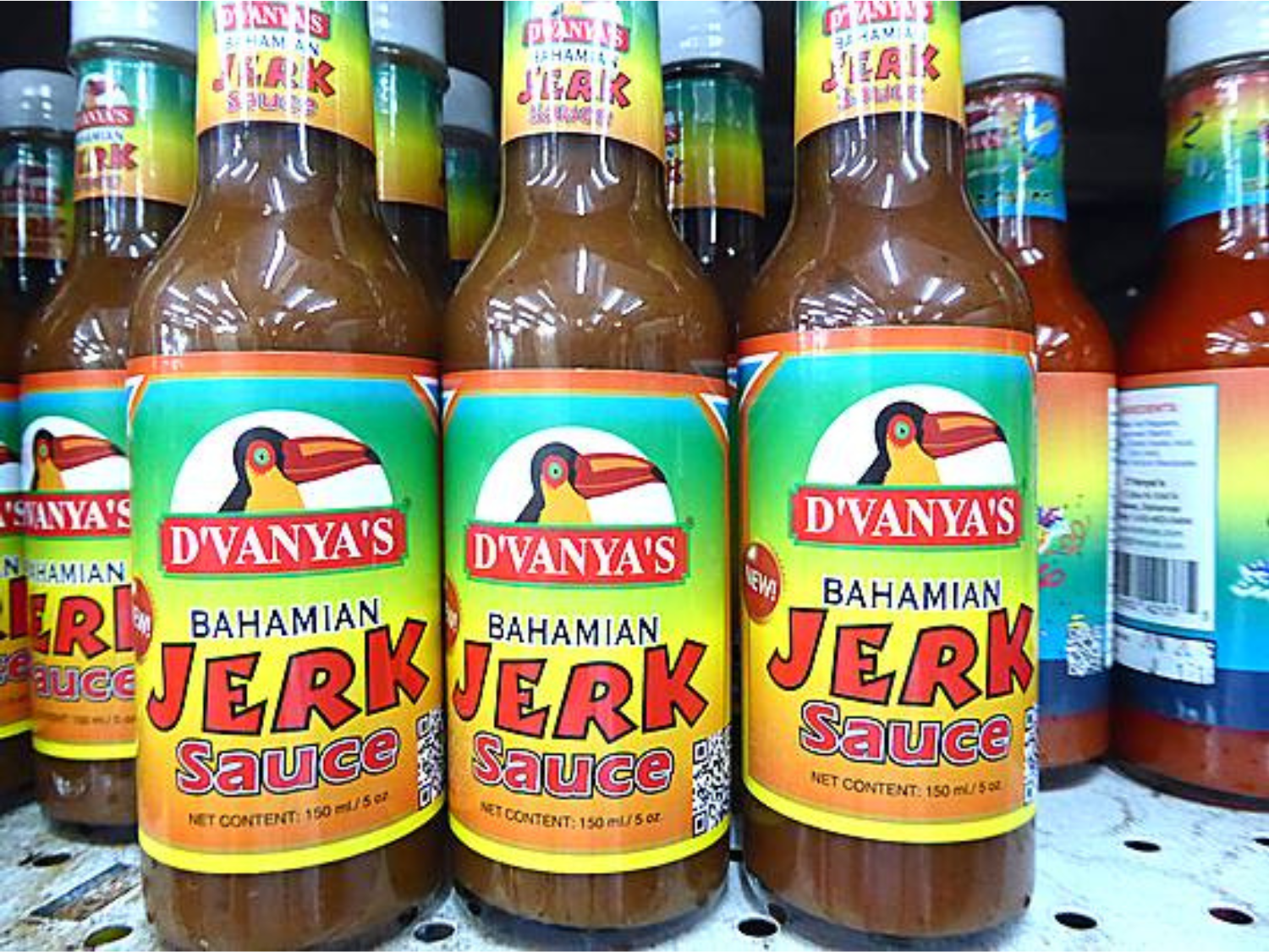 Añade sabor a tu vida: La marca bahameña D’Vyanya’s Manufacturing