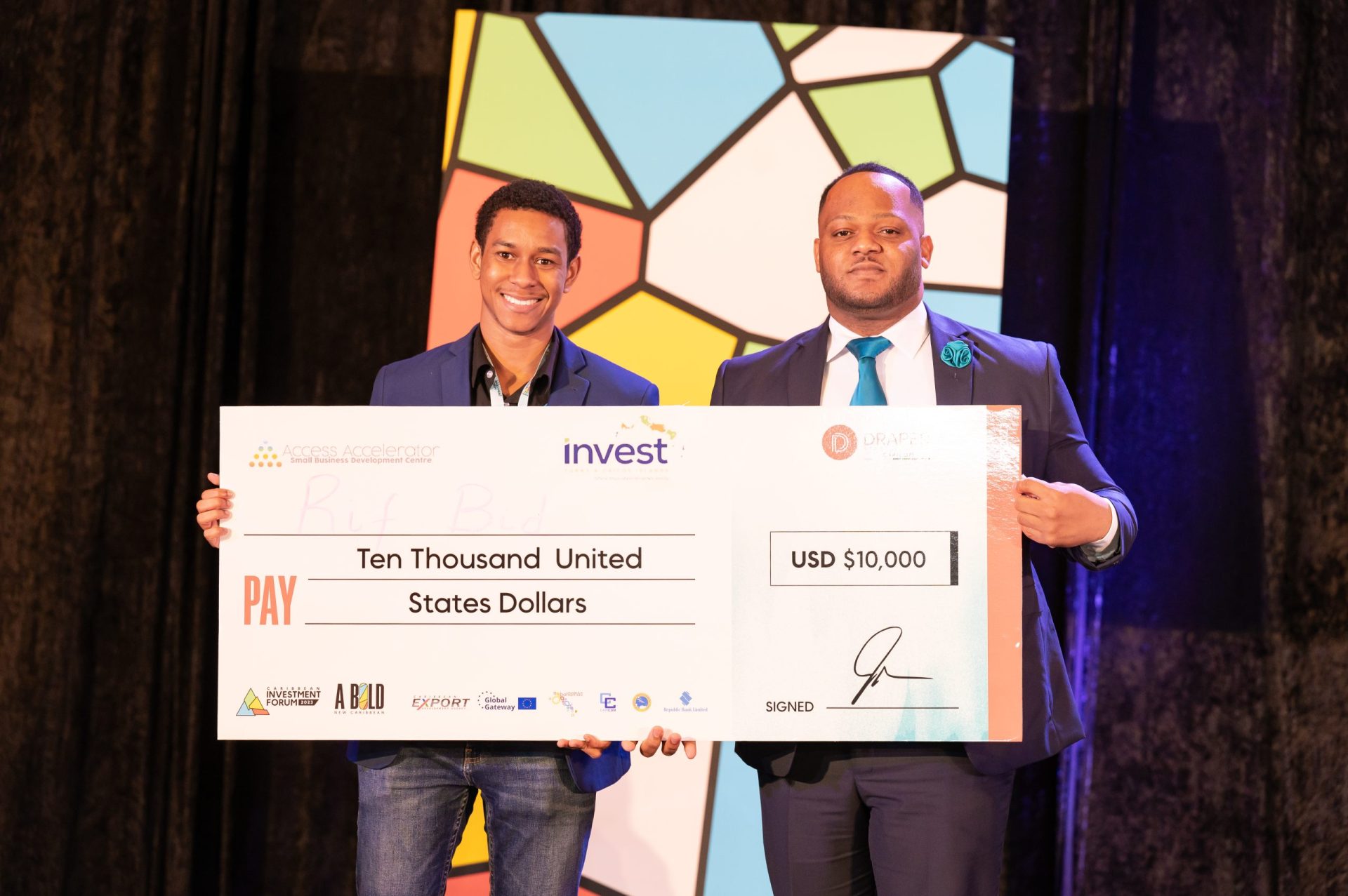 Caribbean Investment Forum toont uitmuntende ondernemerskwaliteiten tijdens ‘Survival of the Pitchest’ wedstrijd